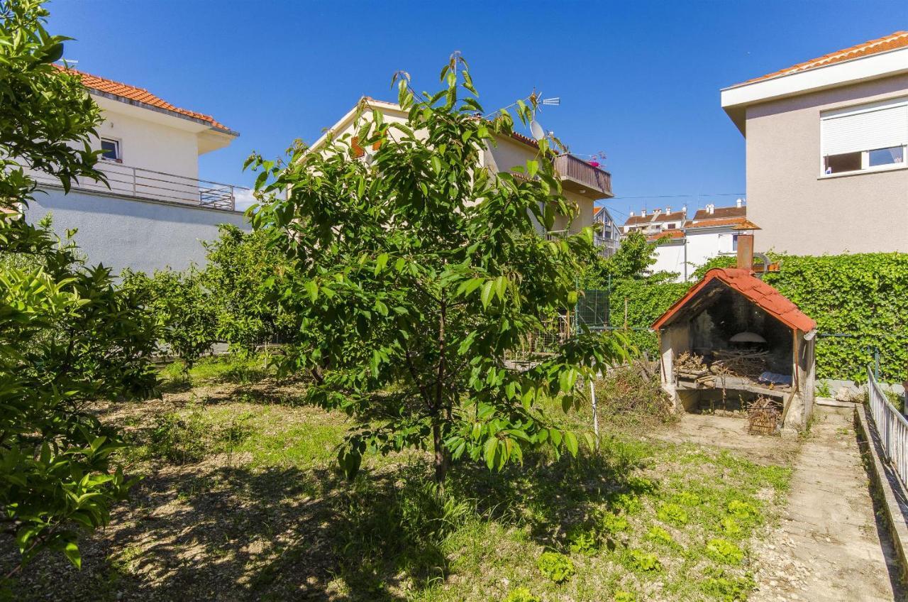 Apartment Maja Trogir Exterior photo